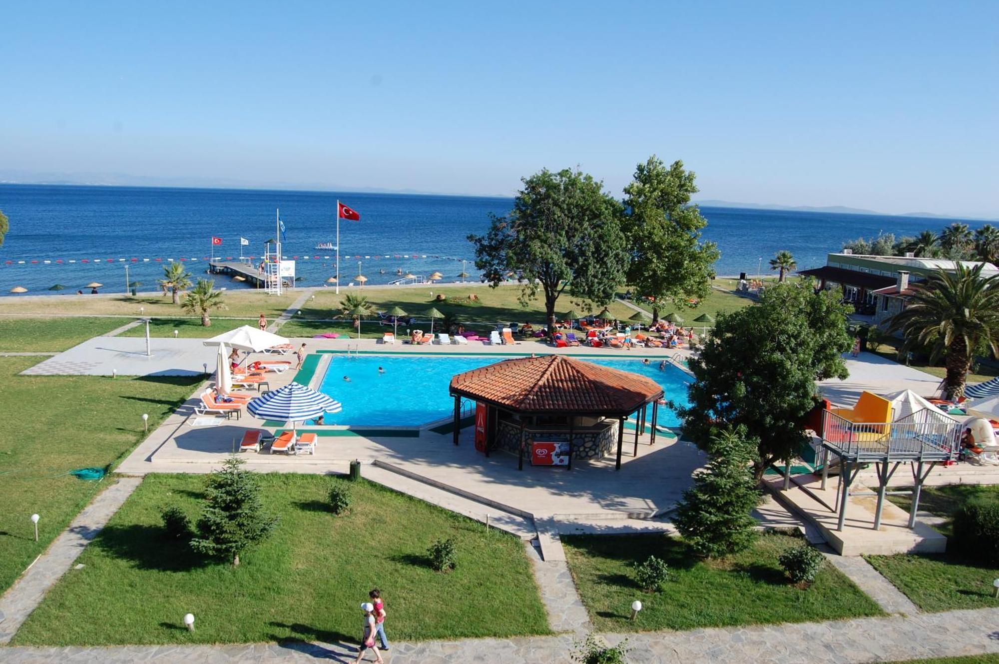 Ra Resort Otel Küçükkuyu Exterior photo