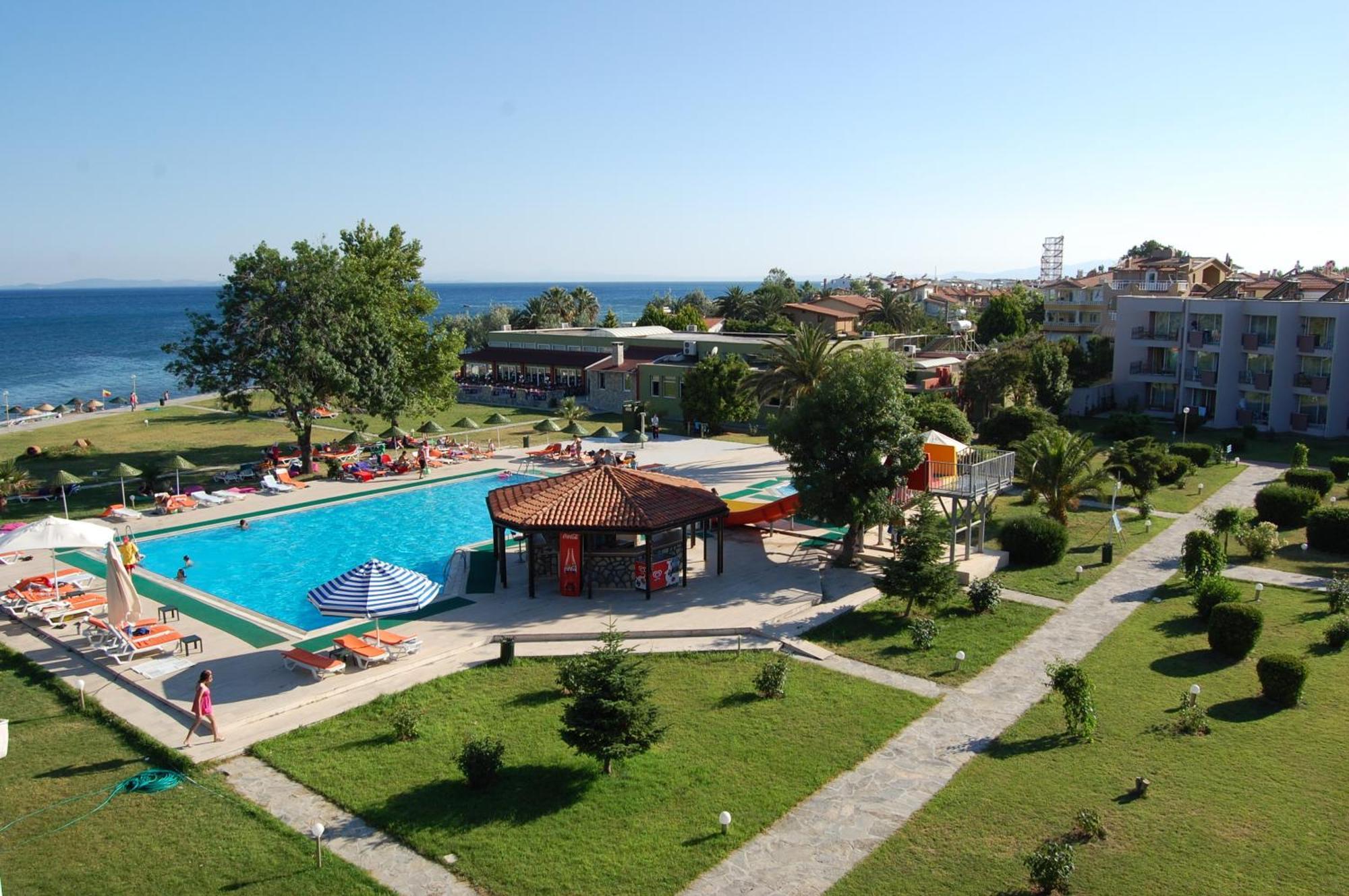Ra Resort Otel Küçükkuyu Exterior photo
