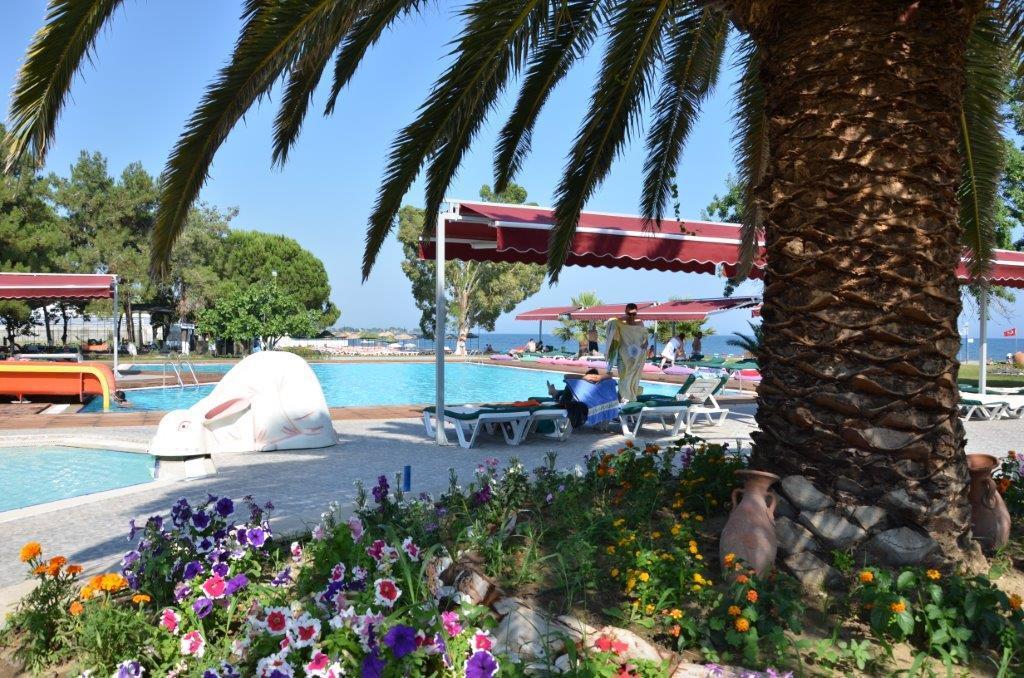 Ra Resort Otel Küçükkuyu Exterior photo